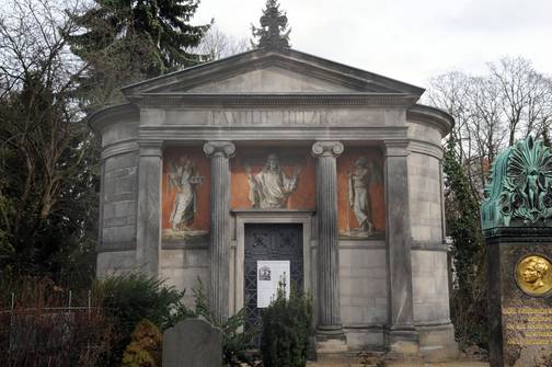 Endzustand Mausoleum Hitzig