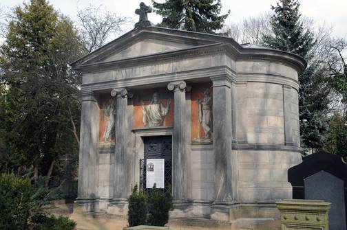 Endzustand Mausoleum Hitzig