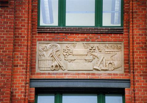 Relief Schmiede, Endzustand